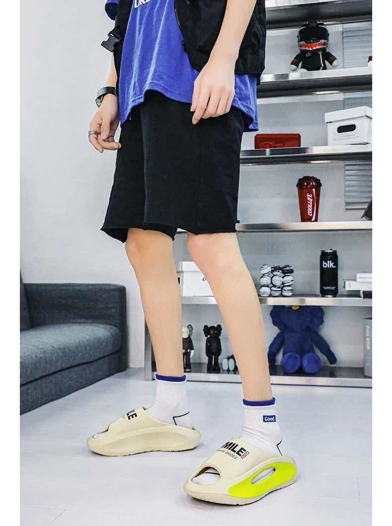 High quality new Slippers Men Women Eva Soft Bottom Slippers Thick Bottom Comfortable Shock-absorbing Lightweight Beach Shoes
