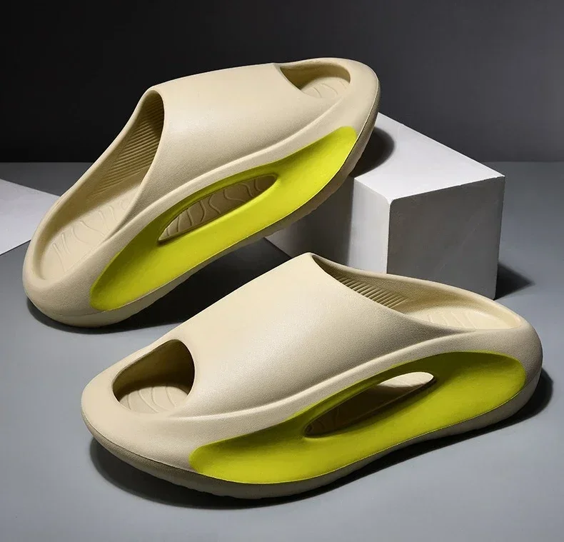 High quality new Slippers Men Women Eva Soft Bottom Slippers Thick Bottom Comfortable Shock-absorbing Lightweight Beach Shoes