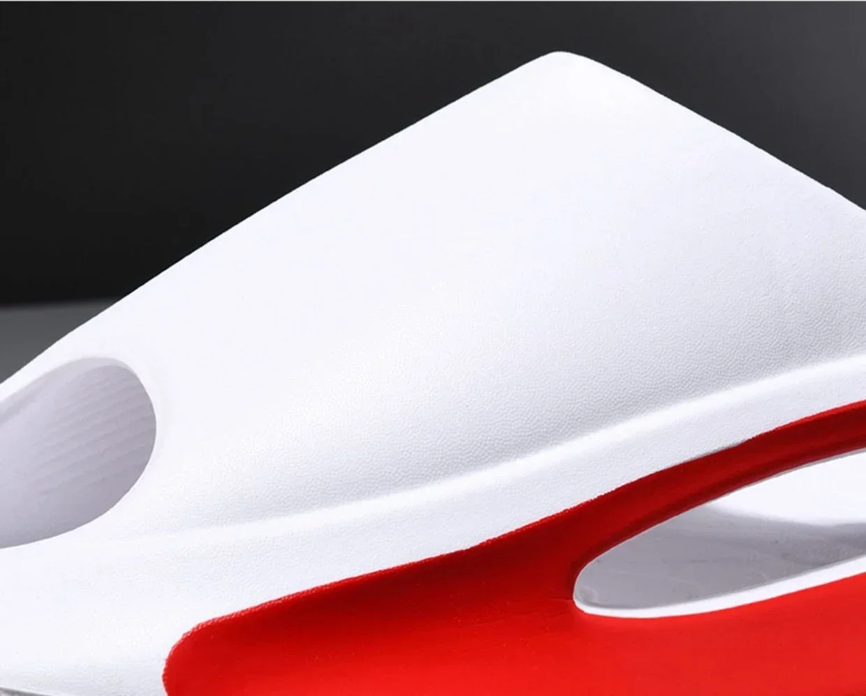 High quality new Slippers Men Women Eva Soft Bottom Slippers Thick Bottom Comfortable Shock-absorbing Lightweight Beach Shoes