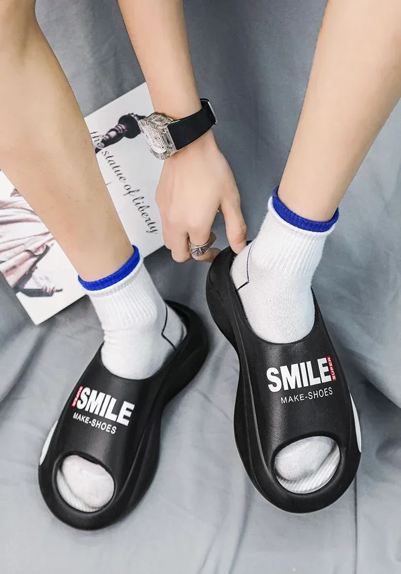 High quality new Slippers Men Women Eva Soft Bottom Slippers Thick Bottom Comfortable Shock-absorbing Lightweight Beach Shoes