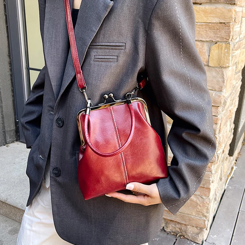 Vintage Style Women Handbag Brown Versatile Designer Shoulder Bag PU Leather Ladys Shell Purses Crossbody Bags