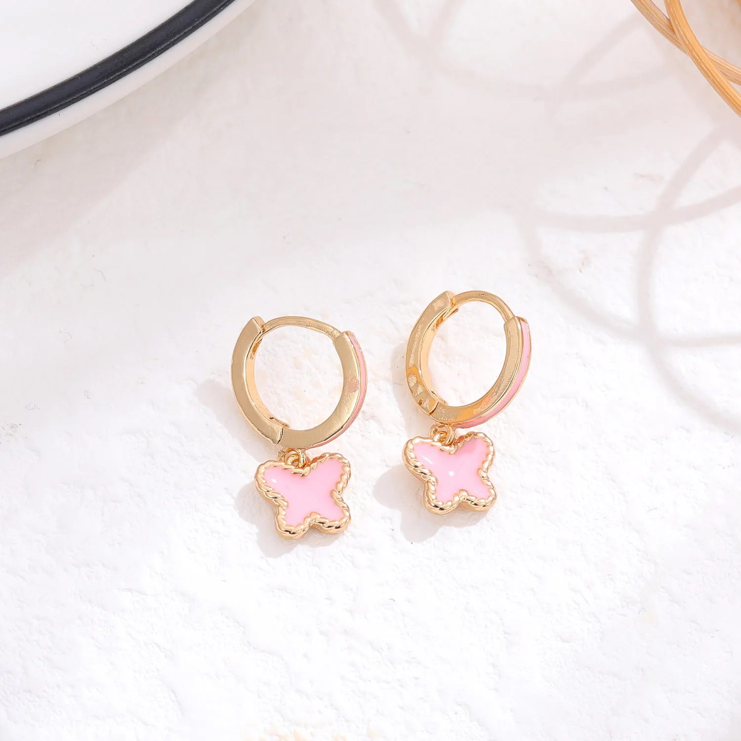 Small Cute Butterfly Dangle Earrings for Kids Girl Children Chic Sweetness Lovely Hoop Clip Earring Jewelry Gift