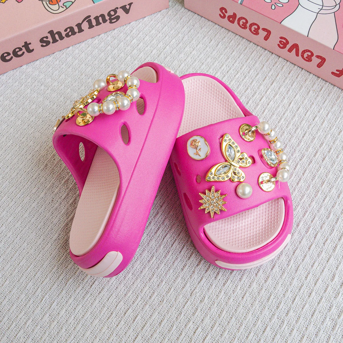 New Popular Cartoon Pearl Gold Butterfly Versatile Girls' Eva Slippers Fashionable Dual-Color Soft-Soled Non-Slip Sandals 831