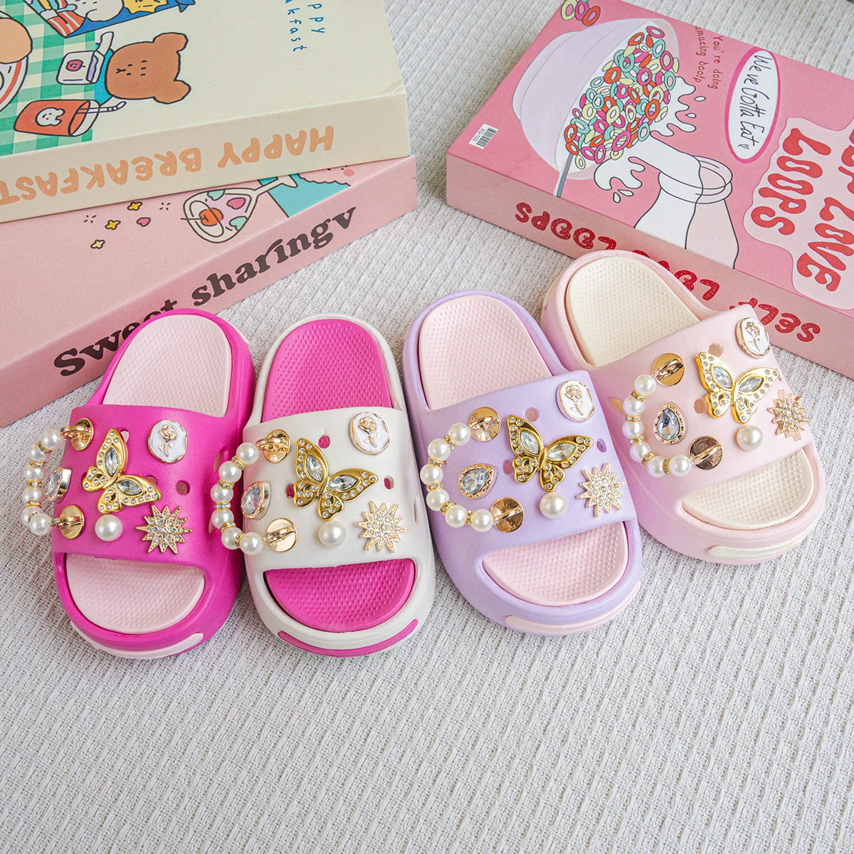 New Popular Cartoon Pearl Gold Butterfly Versatile Girls' Eva Slippers Fashionable Dual-Color Soft-Soled Non-Slip Sandals 831