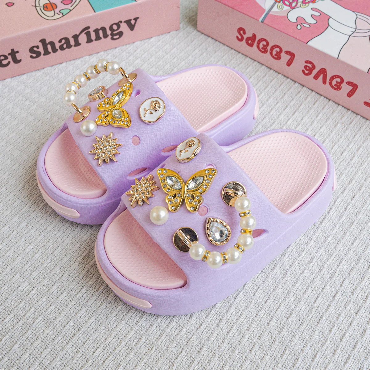 New Popular Cartoon Pearl Gold Butterfly Versatile Girls' Eva Slippers Fashionable Dual-Color Soft-Soled Non-Slip Sandals 831