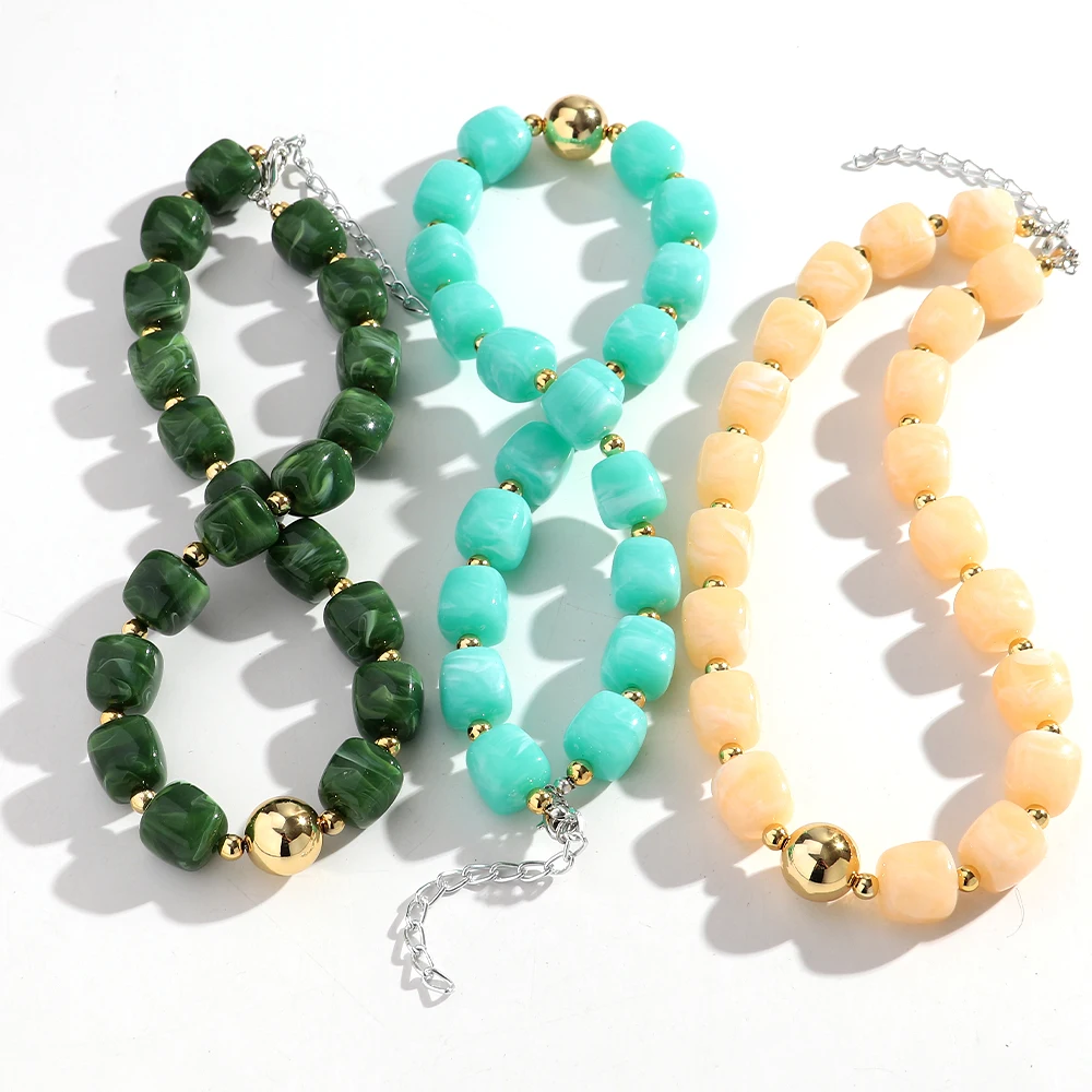 Colorful Acrylic Big Square Beaded Choker Necklaces for Women Personalized Handmade Pendant Necklace New Fashion Jewelry Gift