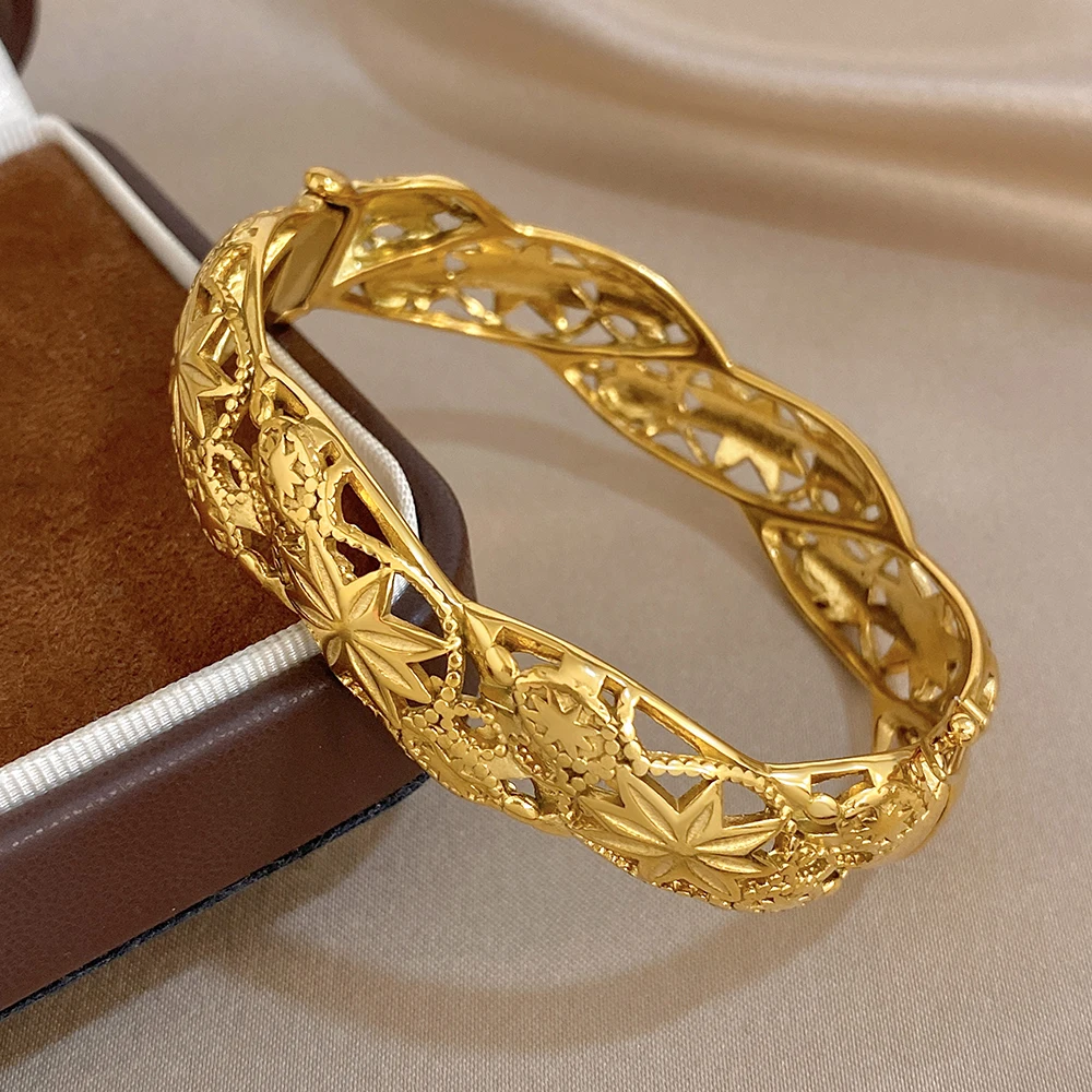 Greatera Retro Plated Gold Women's Cuff Bracelet Classic Geometry Hollow Stainless Steel Charm Colorfast Bangle European America