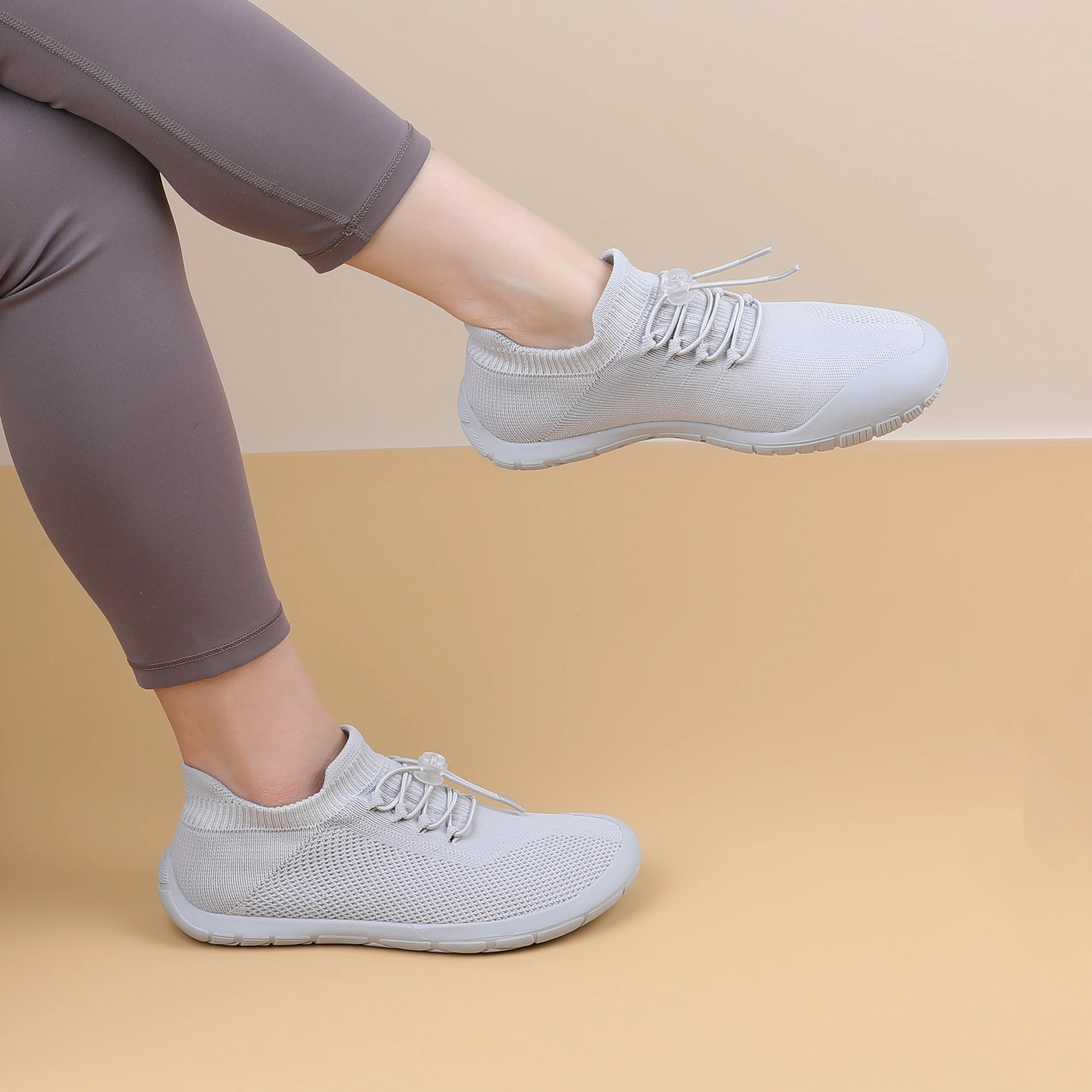 Unisex Minimalist Barefoot Shoes Lightweight Breathable Wide Toe Sneakers for Outdoor Casual Walking
