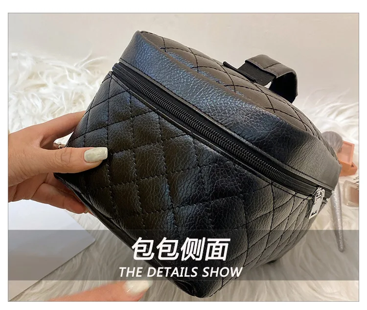 Travel Fashion Makeup Bag Large Capacity Black Handheld PU Embroidery Thread Diamond Grid Toilet Bag Makeup Storage Bag