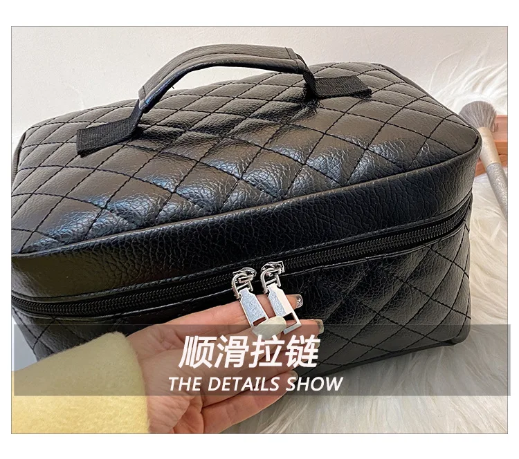 Travel Fashion Makeup Bag Large Capacity Black Handheld PU Embroidery Thread Diamond Grid Toilet Bag Makeup Storage Bag