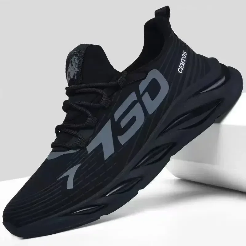 New High-quality men's lightweight outdoor men's shoes breathable new fashion daily casual shoes sports shoes  running shoes