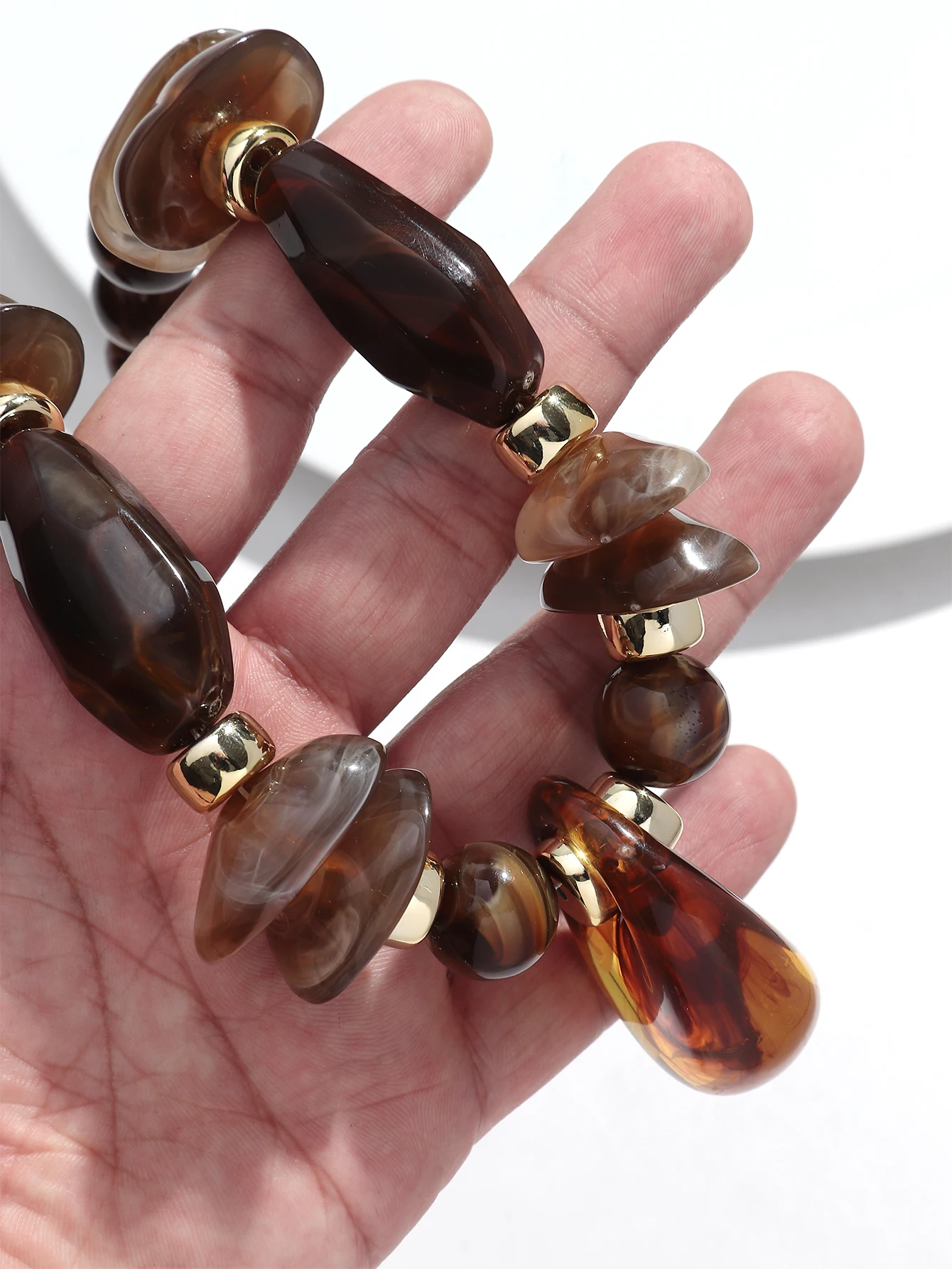Vintage Acrylic Irregular Geometric Beads Necklaces for Women Exaggerated Resin Waterdrop Pendant Choker Handmade Jewelry Gifts