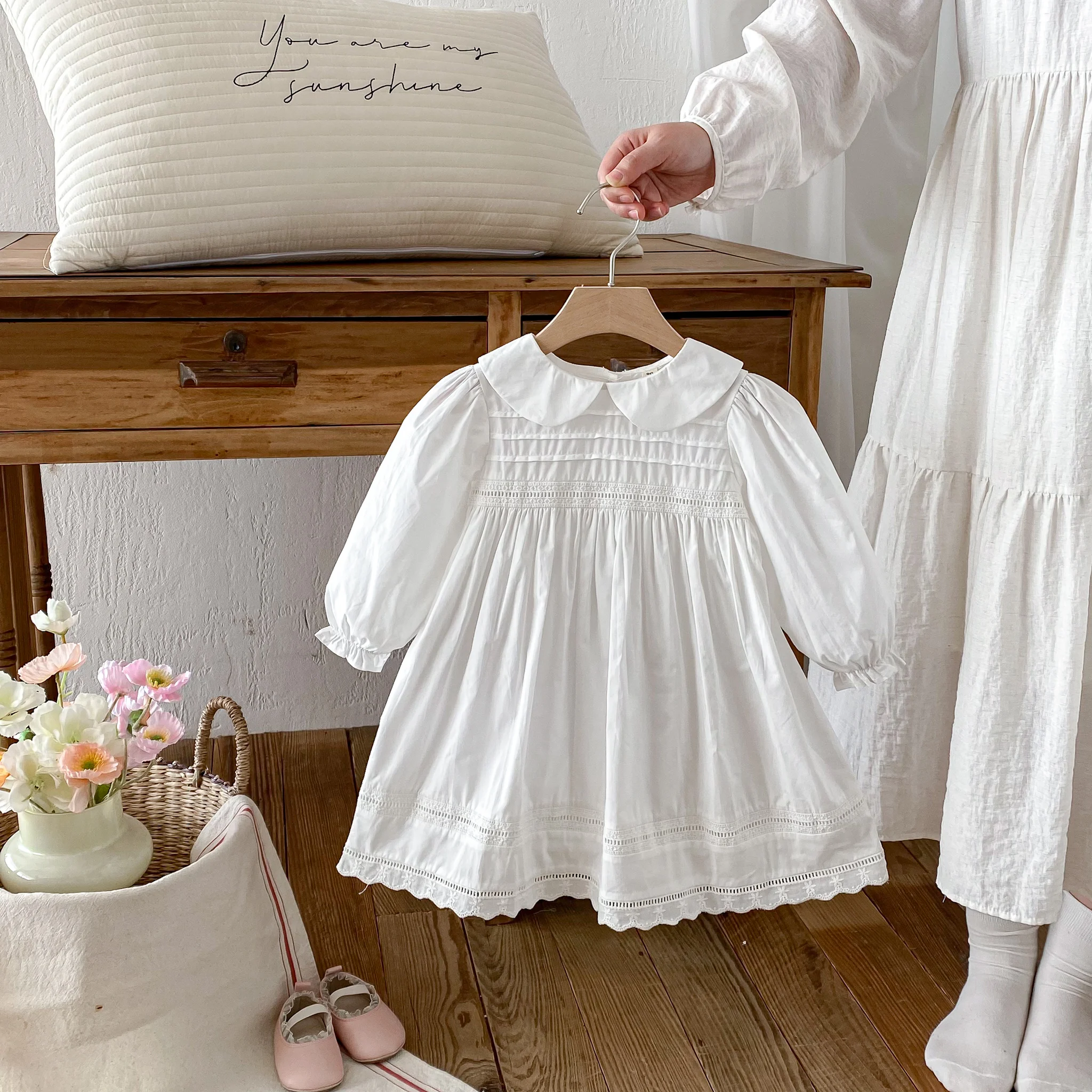 1-7Yrs Casual Girls Dress Spring Kids Clothes Cotton Lace Sweet Peter Collar White Baby Girl Embroider Princess Party Dresses
