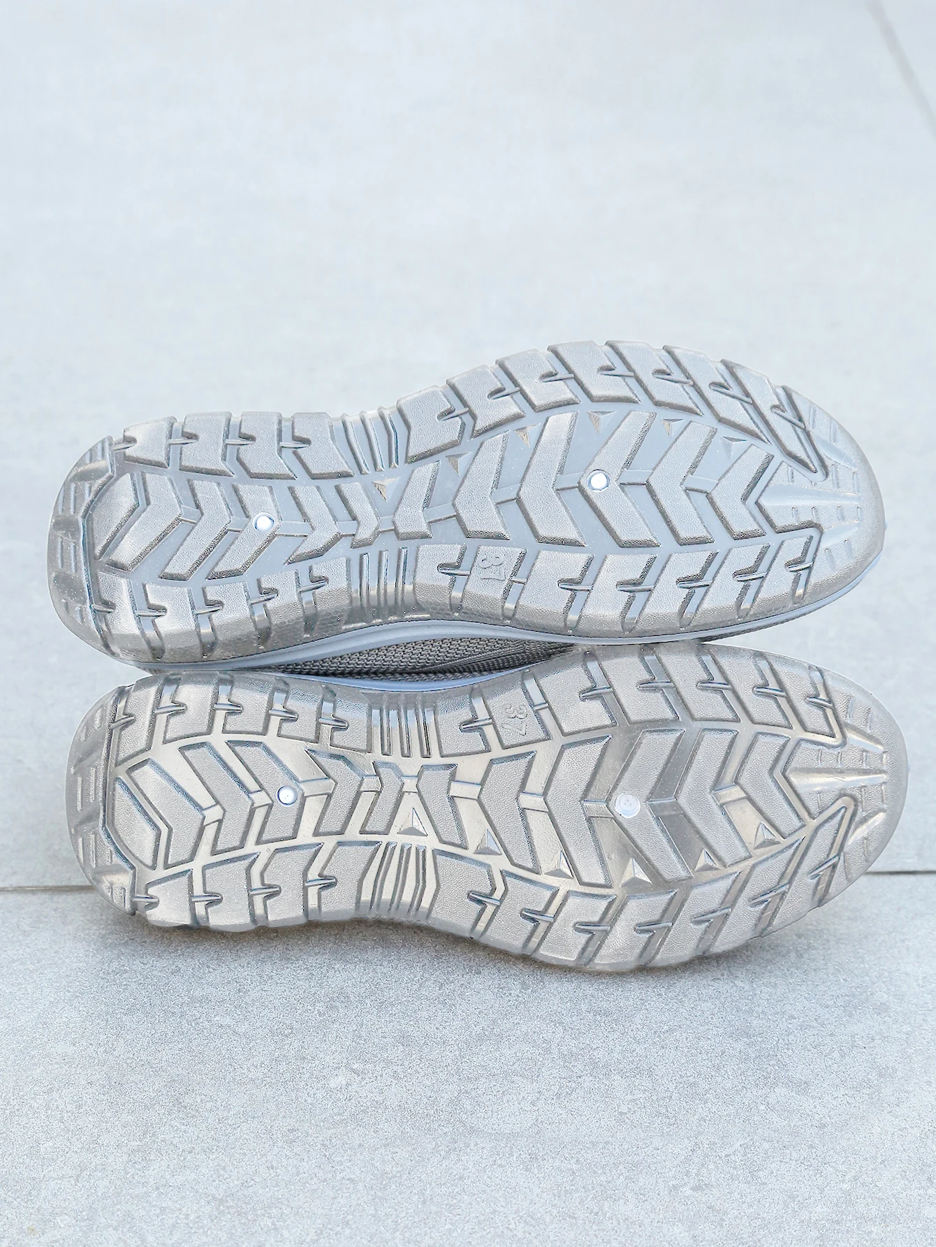 Women's Spring Autumn 2026 Breathable Flying Woven Slip‑On Sneakers Sale Casual Ladies Footwear Sports Shoes Free Shipping