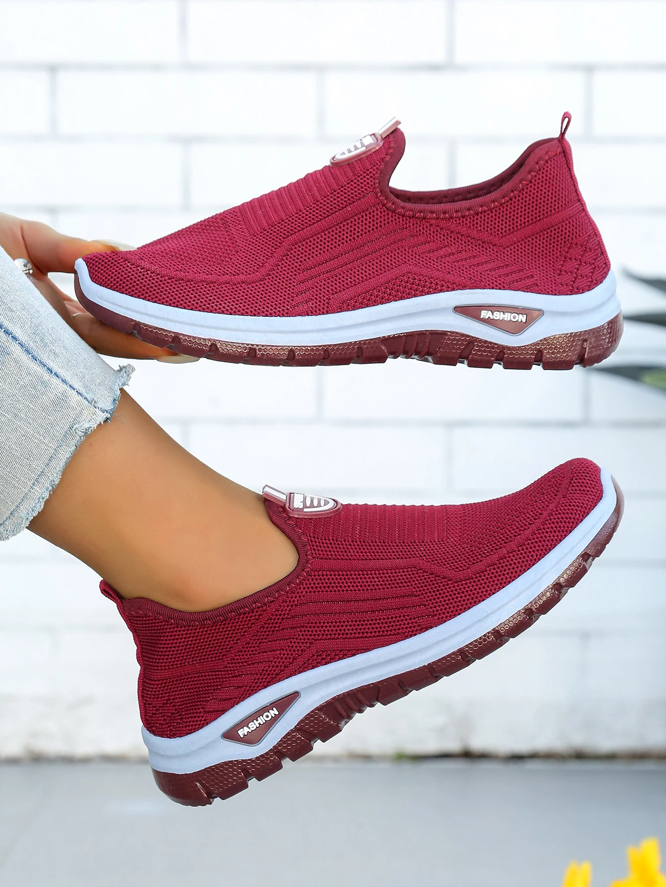 Women's Spring Autumn 2026 Breathable Flying Woven Slip‑On Sneakers Sale Casual Ladies Footwear Sports Shoes Free Shipping