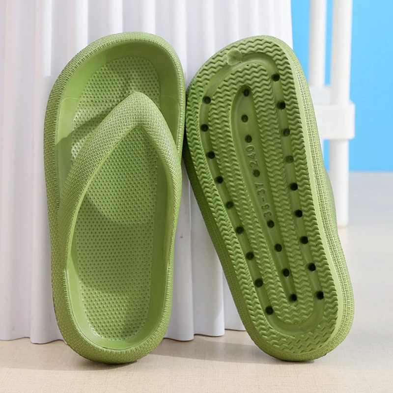 Soft Sole Platform Flip Flops Women 2025 Summer Beach Non Slip Cloud Slippers Woman Thick Sole Clip Toe Bathroom Slides Sandals