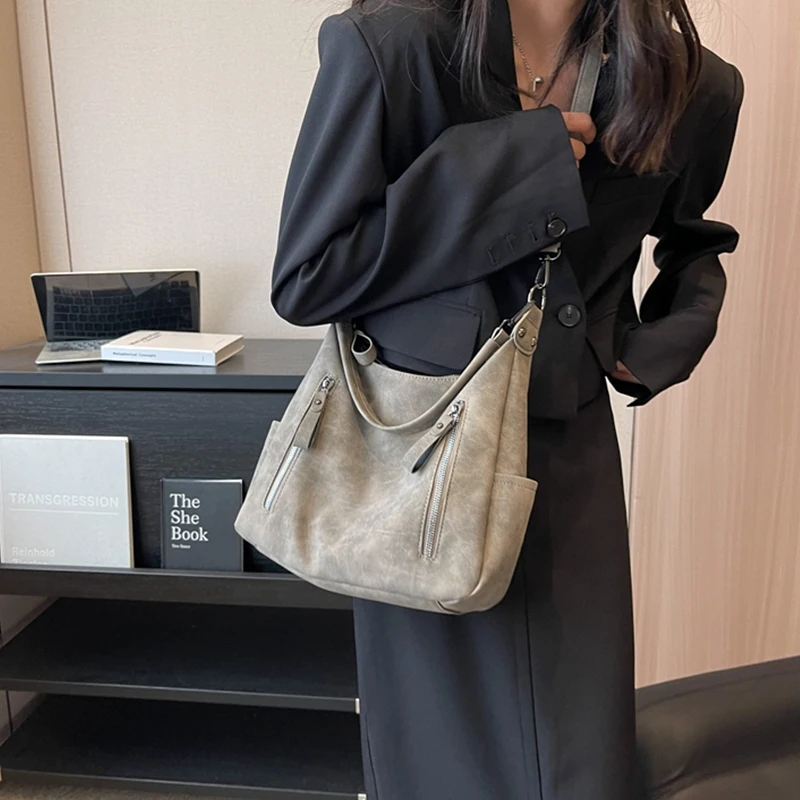 Women Crossbody Bag Luxury Designer Oblique Cross Single Shoulder Bag Large Capacity Handbags Retro Matte PU Leather Hobos