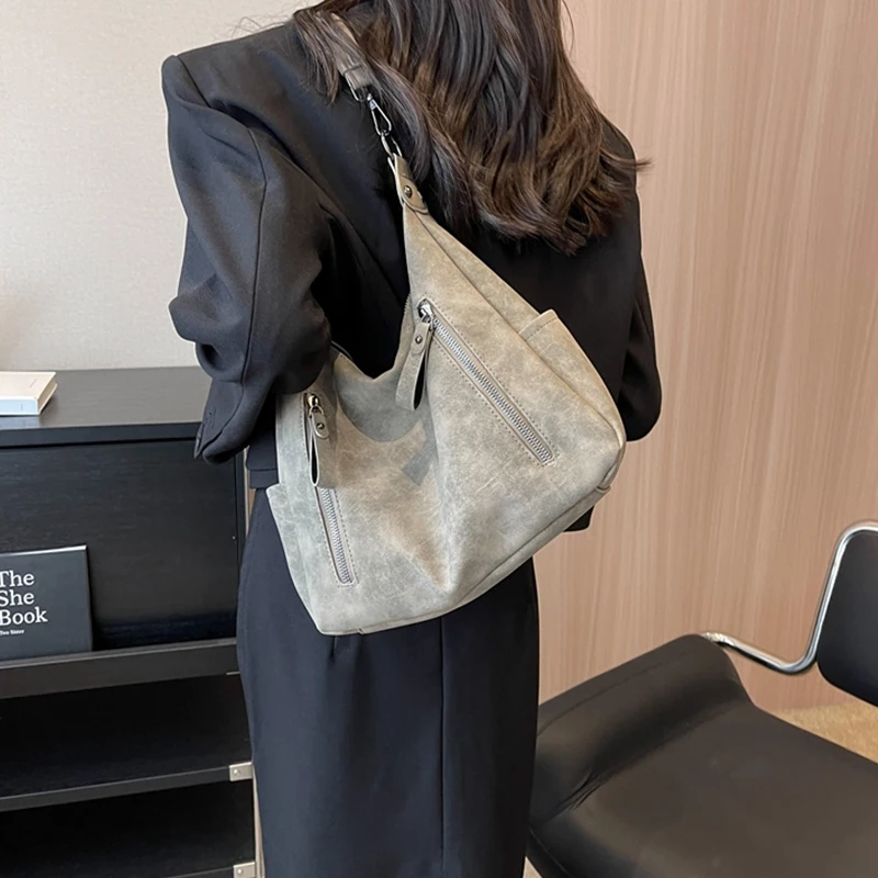 Women Crossbody Bag Luxury Designer Oblique Cross Single Shoulder Bag Large Capacity Handbags Retro Matte PU Leather Hobos