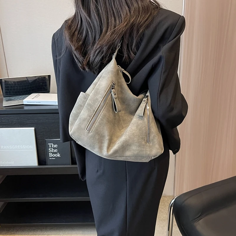 Women Crossbody Bag Luxury Designer Oblique Cross Single Shoulder Bag Large Capacity Handbags Retro Matte PU Leather Hobos