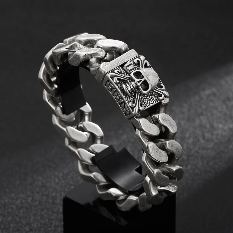 20mm Big and Heavy Chunky Cuban Chain Bracelet Men With Devil Ghost Skull Charm Vintage Magical Jewelry Best Gift For Friends
