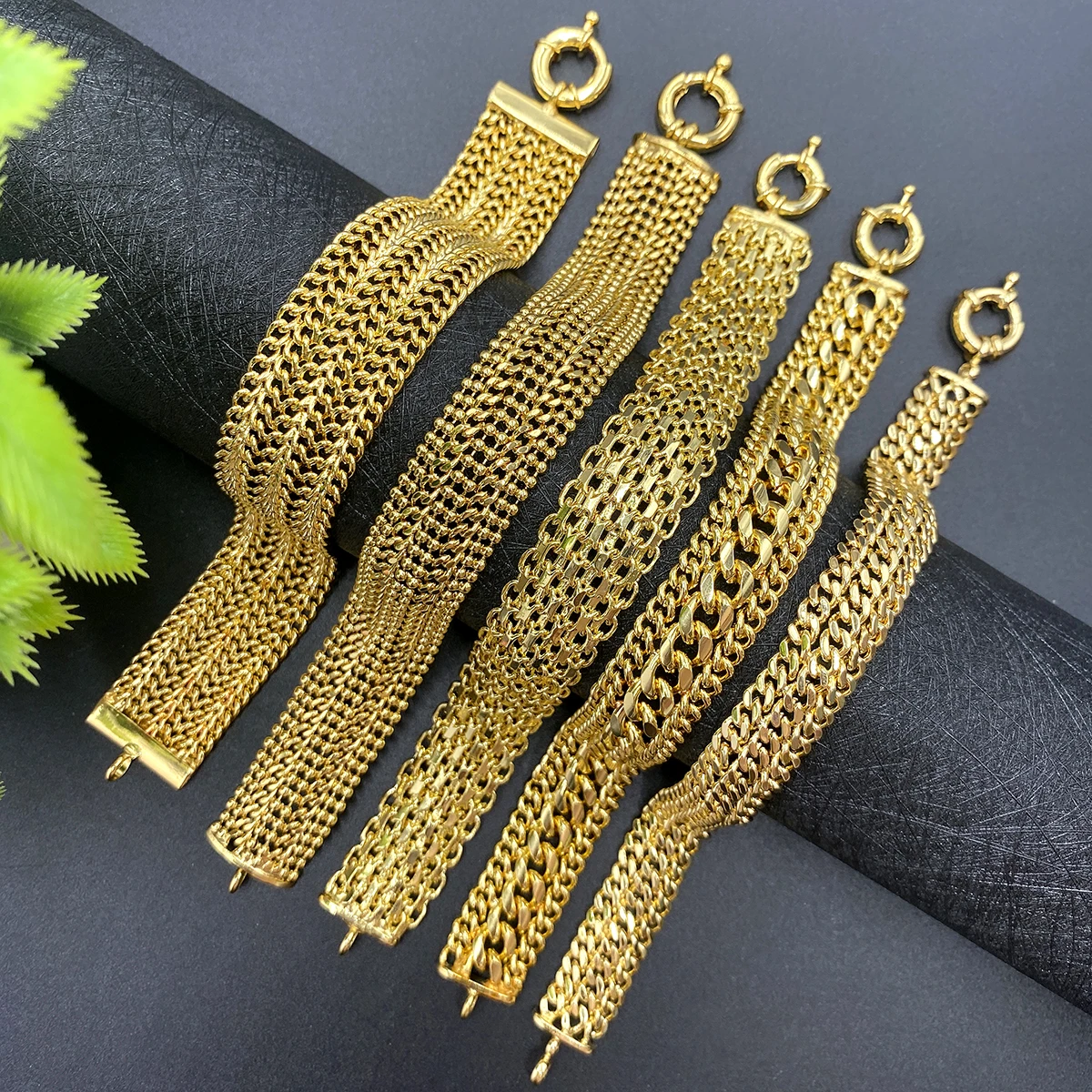 Dubai Copper Link Chain Bracelets for Unisex 18K Gold Plated Wristband Miami Curb Punk Classic Hand Jewellery Party Gift