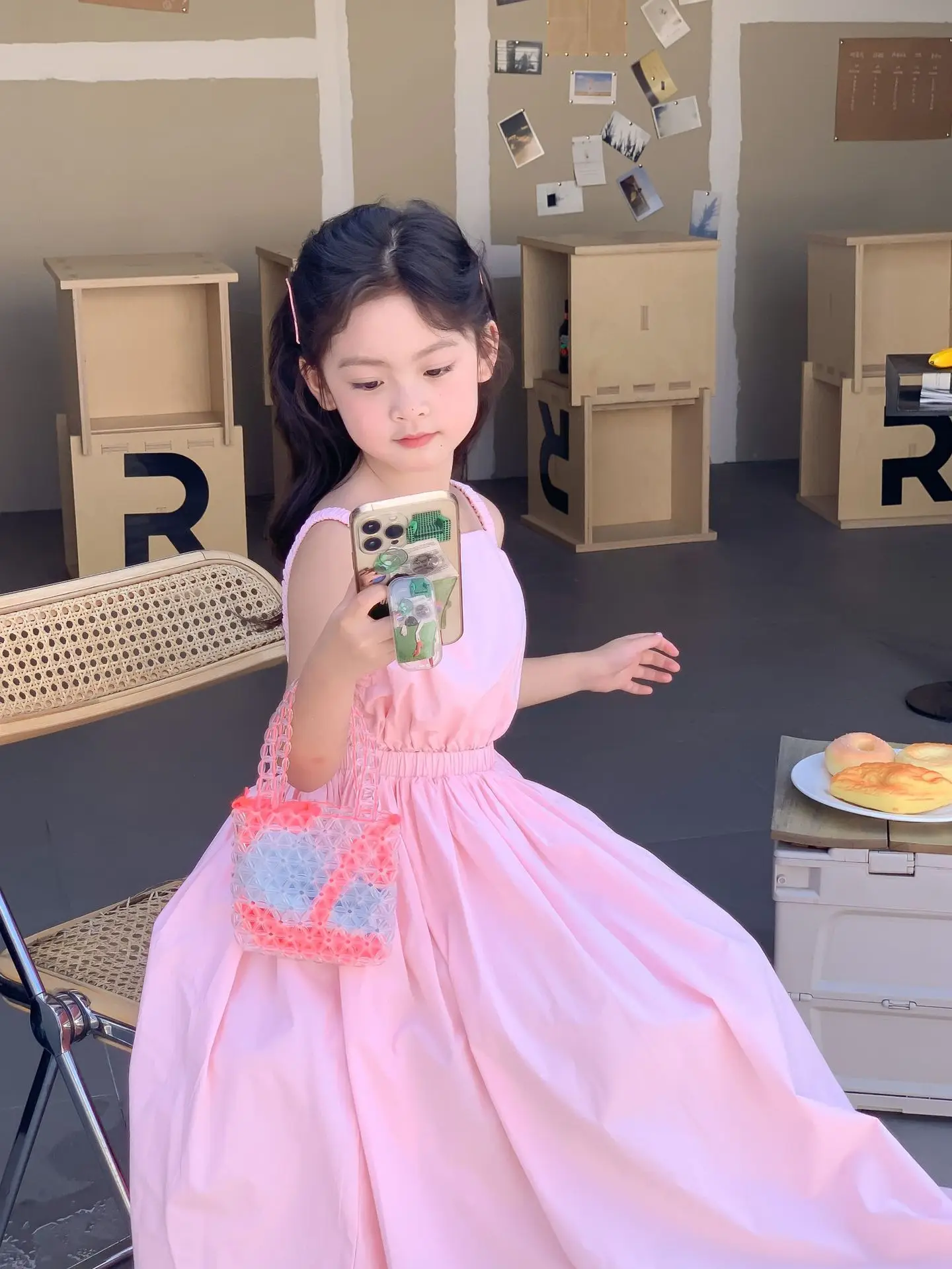 Children Clothing Girls Dress Holiday Style 2023 Summer Girls Backless Temperament Sweet Suspender Princess Long Casual Dress