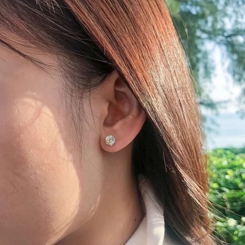 Butterflykiss S925 Sterling Silver Gold Plated D Color Moissanite Stud Earrings For Women Top Quality Sparkling Wedding Jewelry