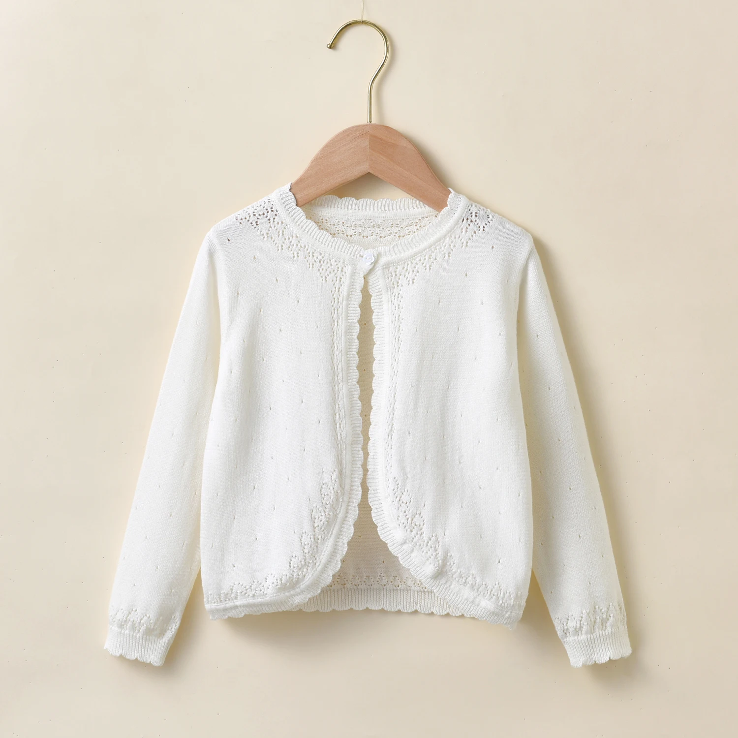 Children's Clothing Sweater, a Buckle Baby Girl Cardigan Cotton Shawl Air-Conditioned Shirt Out to Take Sunscreen Cardigan