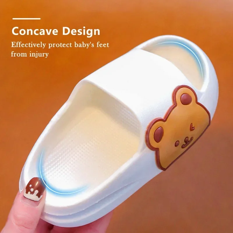 Cartoon Bear Children's Beach Slippers For Boys Girls Home Shoes Summer Thick Sole Flip Flops EVA Soft Outdoor Slippers Child