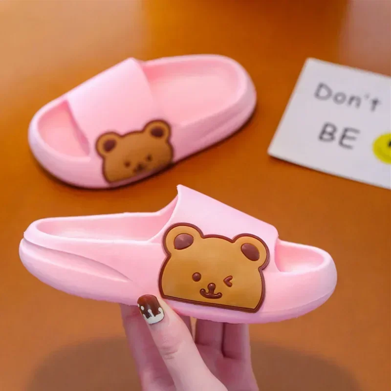 Cartoon Bear Children's Beach Slippers For Boys Girls Home Shoes Summer Thick Sole Flip Flops EVA Soft Outdoor Slippers Child