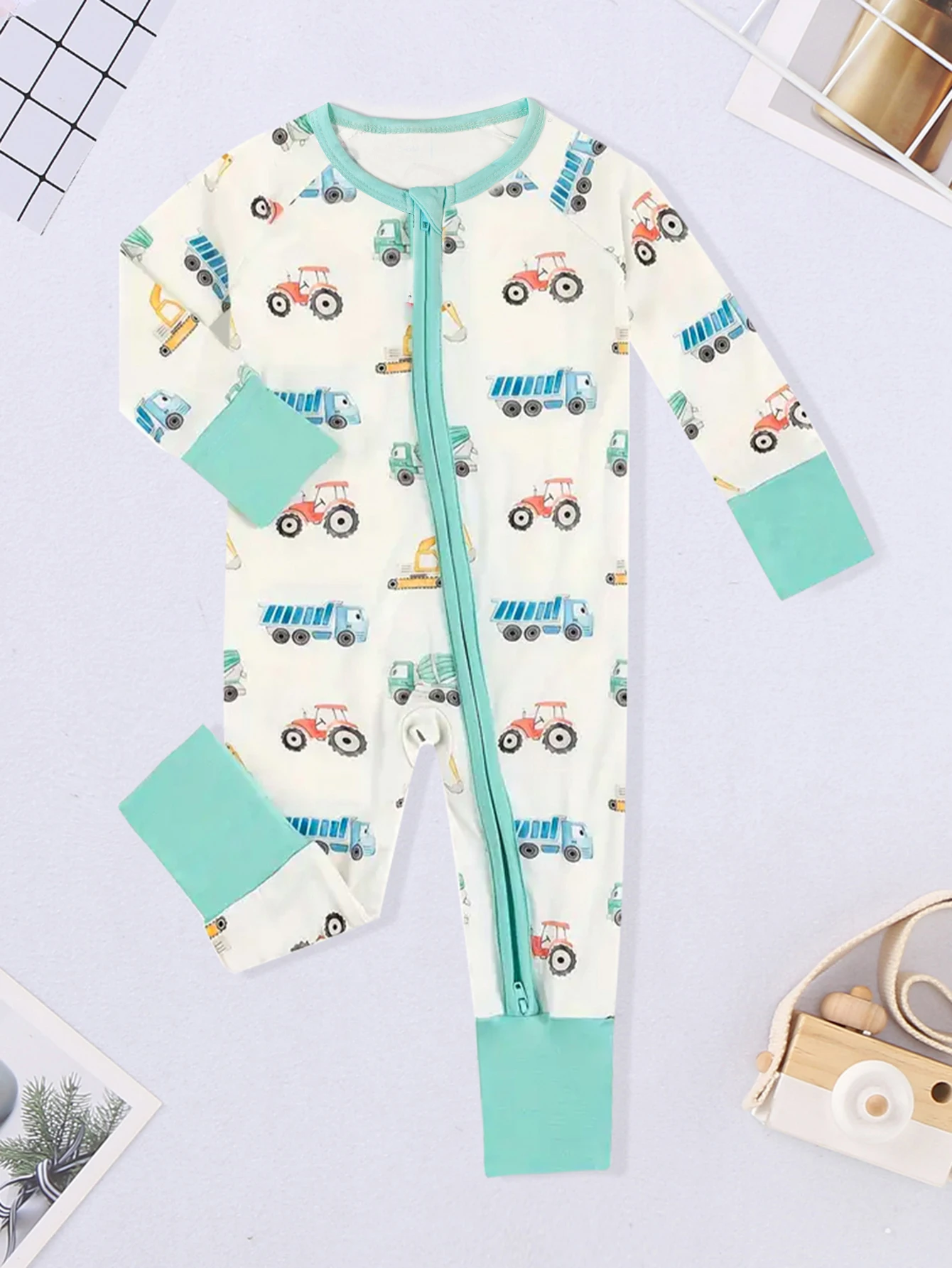 Winter Newborn Infant Baby Boys Romper Bear Print Long Sleeve Button Up Front Rompers Kids Onepiece Soft Fashion Baby Clothing