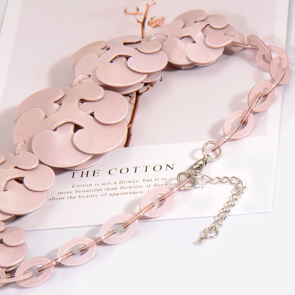 Blucome 2022 New Acrylic Flower Shape Necklace Female Exaggerated Clavicle Sweater Necklace Unique Women Girls Pendant Jewelry