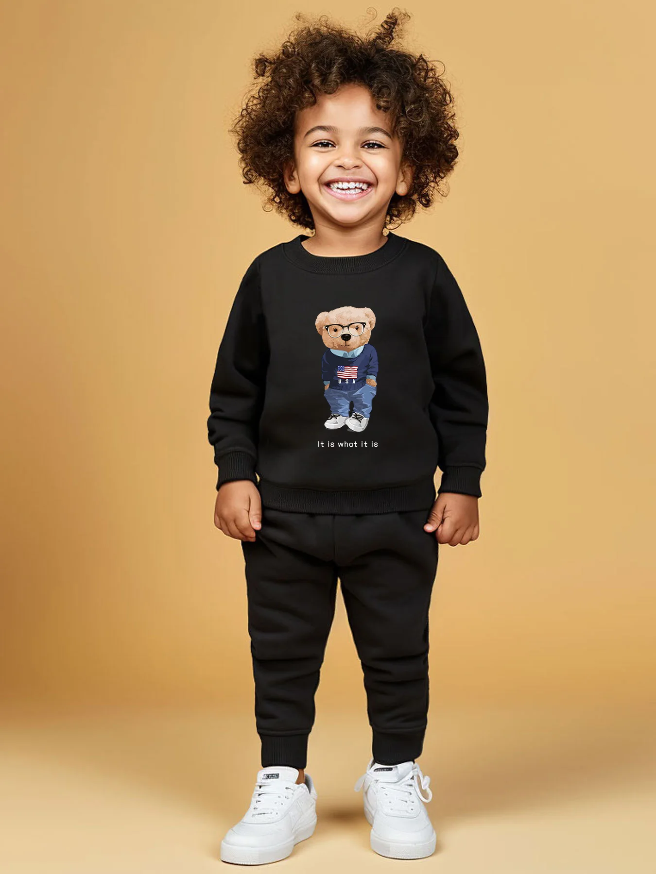 Boys round neck long sleeved hoodie set with cartoon glasses, little bear English letter printed versatile pants two-piece 2379A