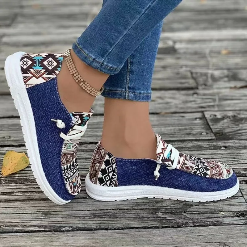 Canvas Loafers Women's Light Mouth Color Matching Fine Plaid Large Size Flat Casual Shoes Women's Cloth Shoes Zapatos De Mujer