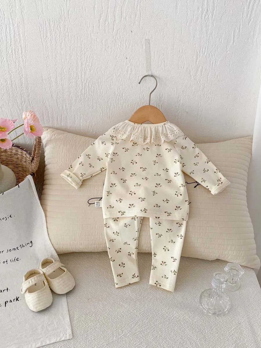 Ins Baby Spring and Autumn Children's Small Floral Baby suit Women's Lace Ruffle Collar Home Clothes 2 pces suit