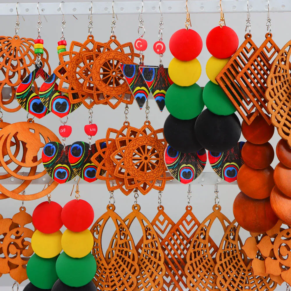 10/20/30/50Pairs/Lot Fashionable Printed Women's Wooden Thread Bohemian Vintage Hanging Earrings Daily Jewelry Randomly Shipped
