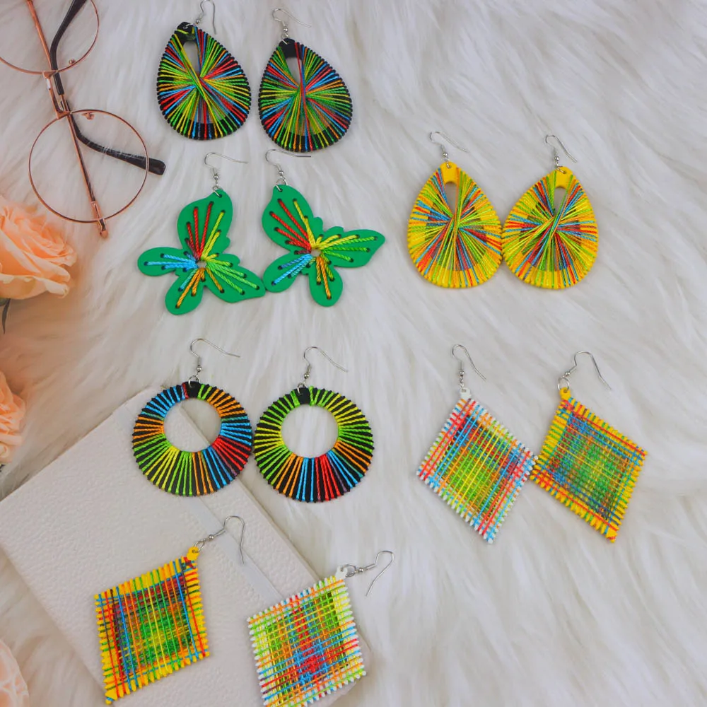 10/20/30/50Pairs/Lot Fashionable Printed Women's Wooden Thread Bohemian Vintage Hanging Earrings Daily Jewelry Randomly Shipped