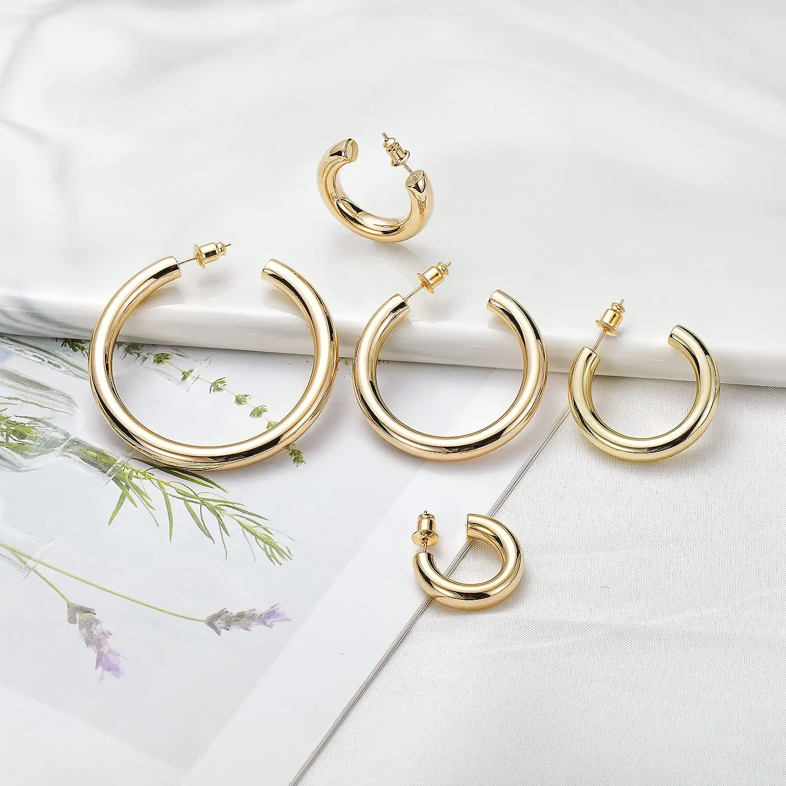 Eavva Hoop Earrings for Women Classic 14K Real Gold Plated Copper Hoop With 925 Sterling Silver Post Fashion Jewelry For Gift