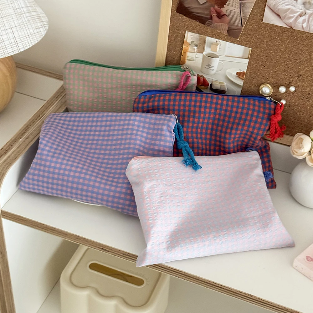 Fashion Simple Mesh Women Cosmetic Handbag Pouch Large Capacity Travel Organizer Makeup Bag Mini Lipsticks Make Up Storage Bag
