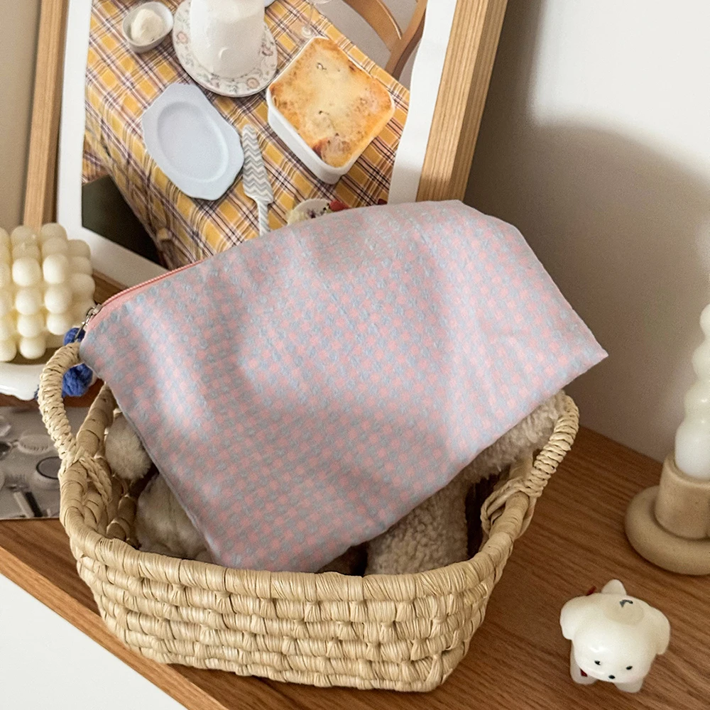 Fashion Simple Mesh Women Cosmetic Handbag Pouch Large Capacity Travel Organizer Makeup Bag Mini Lipsticks Make Up Storage Bag