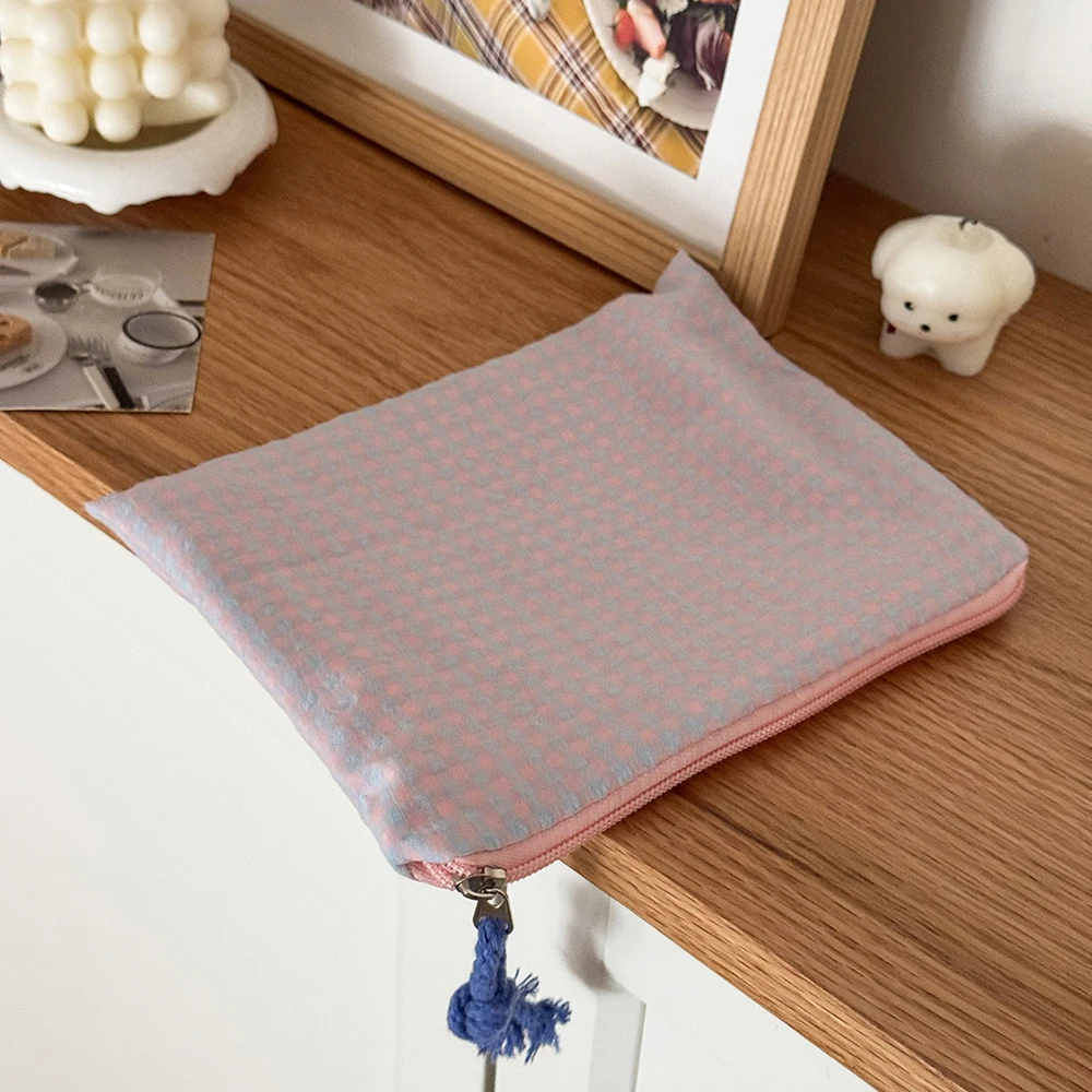 Fashion Simple Mesh Women Cosmetic Handbag Pouch Large Capacity Travel Organizer Makeup Bag Mini Lipsticks Make Up Storage Bag