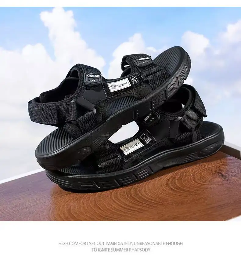A Pair of Men's New Summer Casual Shoes, Fashionable and Trendy Sports Wear-Resistant Sandals, Cool Beach Shoes