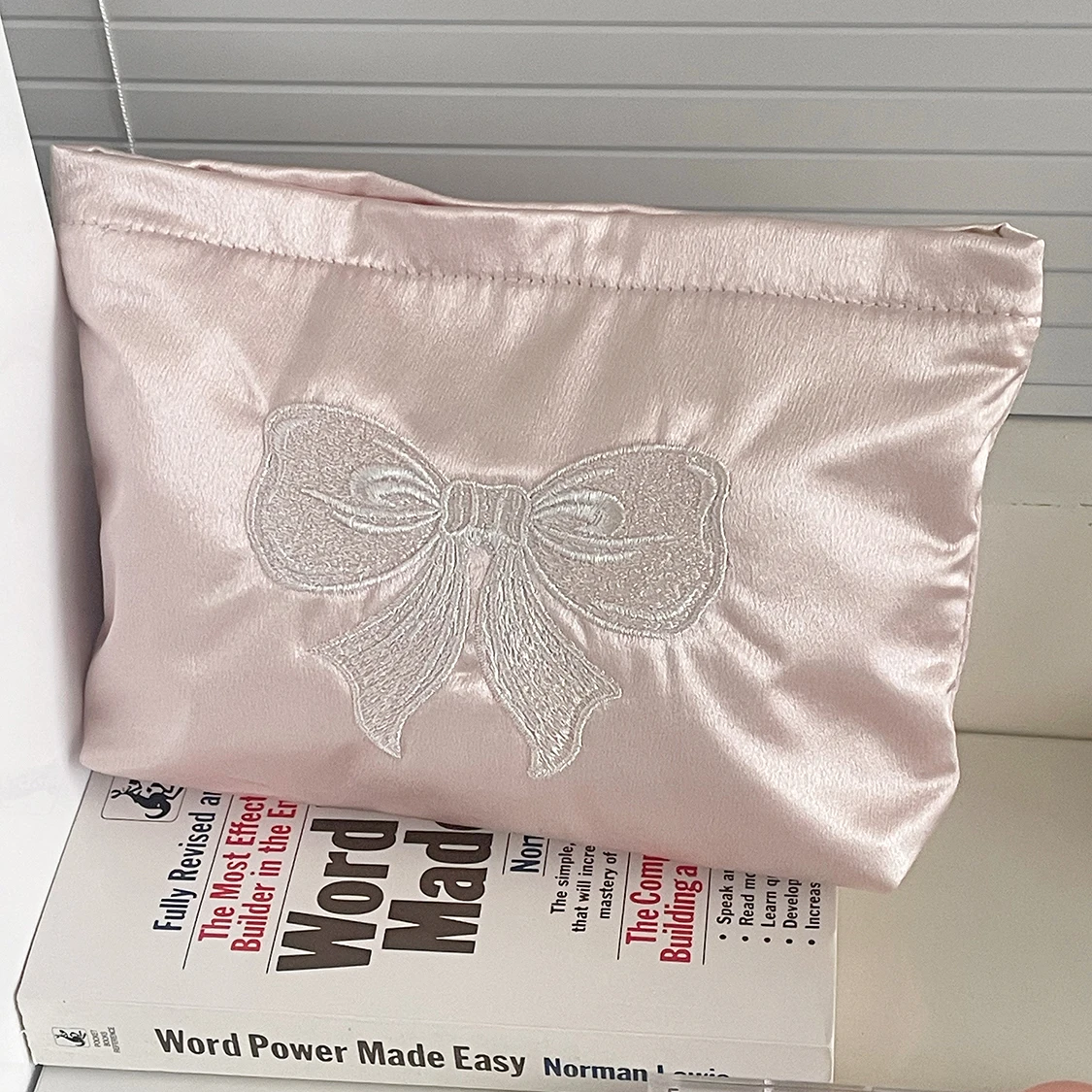 Pink Cute Pearl Zipper Makeup Bag Travel Women Lipsticks Toiletry Storage Pouch Handbag Luxury Ladies Make Up Organizer Bag