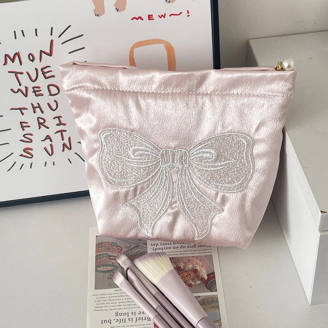 Pink Cute Pearl Zipper Makeup Bag Travel Women Lipsticks Toiletry Storage Pouch Handbag Luxury Ladies Make Up Organizer Bag
