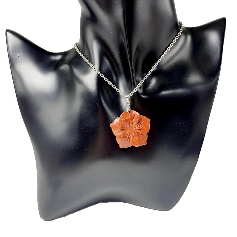 New 28MM Peach Blossom Pendant Natural Stone Amethyst Tiger Eye Agate Crystal Necklace Pendant DIY Jewelry Accessories Wholesale
