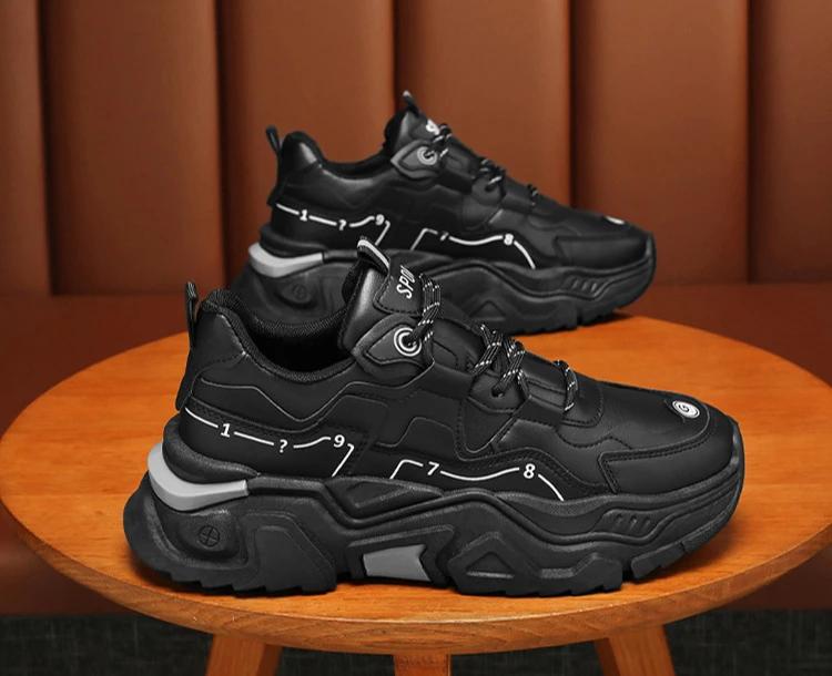 Men's Thick Soled Casual  Soft Soled Sports Shoes Four Season New Outdoor Students Comfortable Running Shoes Versatile Sneakers