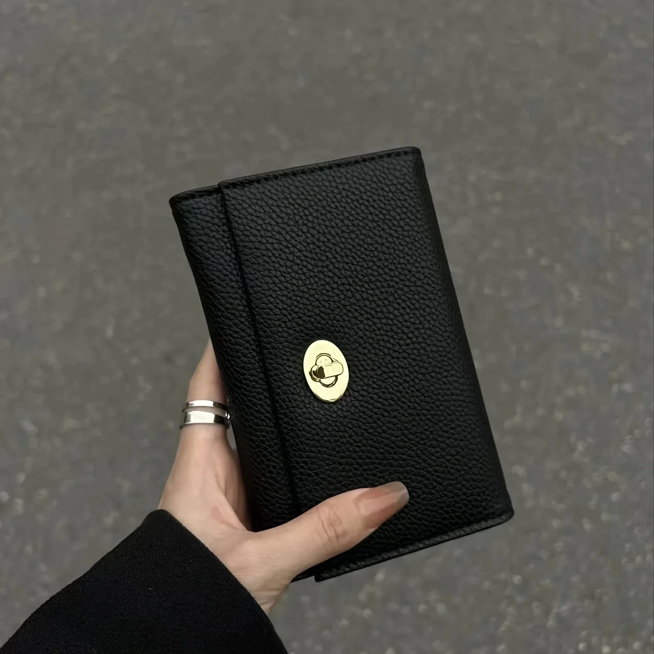 Exquisite Black Women's Wallet - Cool and Stylish Compact Card Holder Wallet, Multiple Card Slots and Short Wallet Design