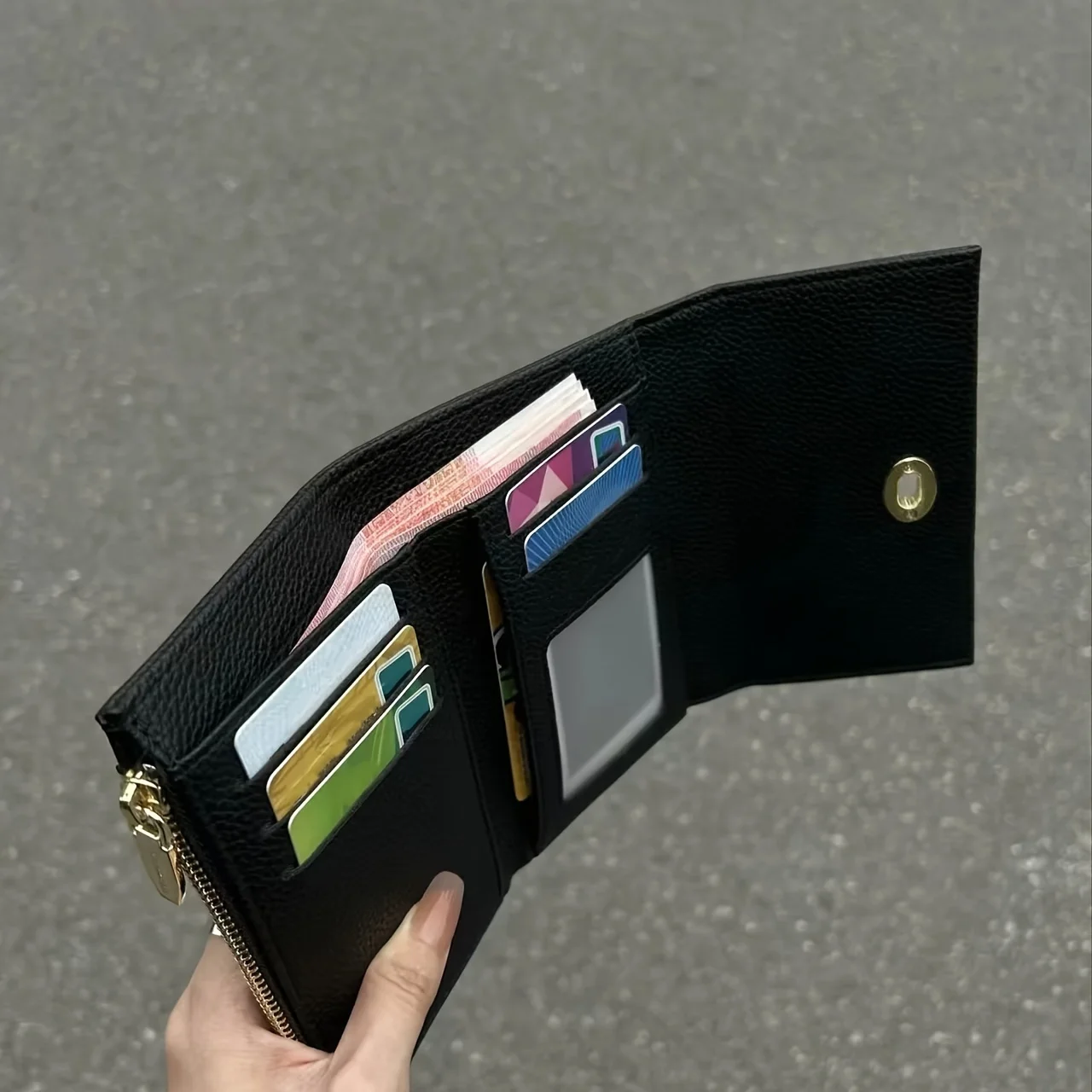 Exquisite Black Women's Wallet - Cool and Stylish Compact Card Holder Wallet, Multiple Card Slots and Short Wallet Design