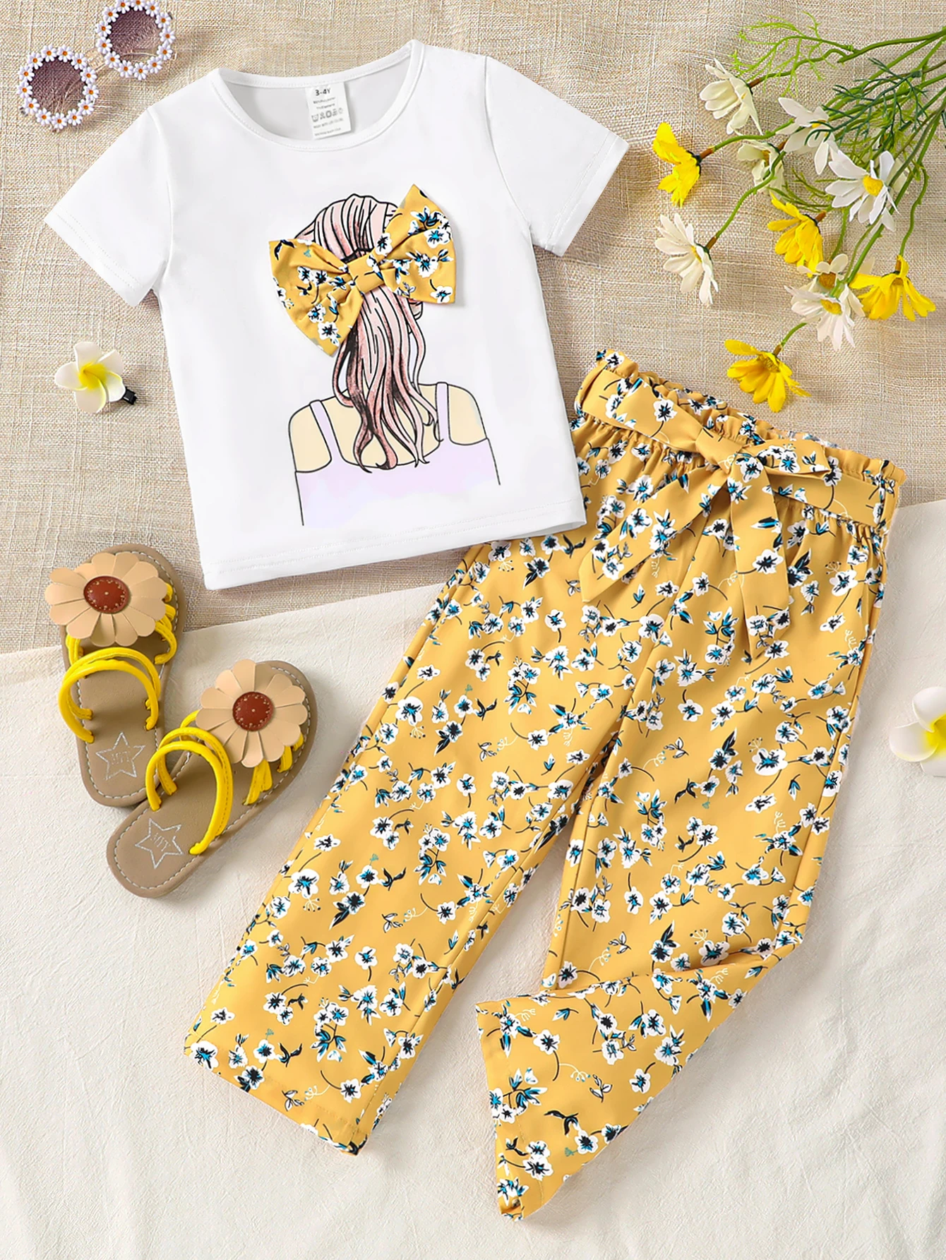 Girls Summer 2-Piece Set Cartoon Print T-Shirt & Floral Straight Leg Pants Breathable Kids Clothing Casual Outfit Fashion