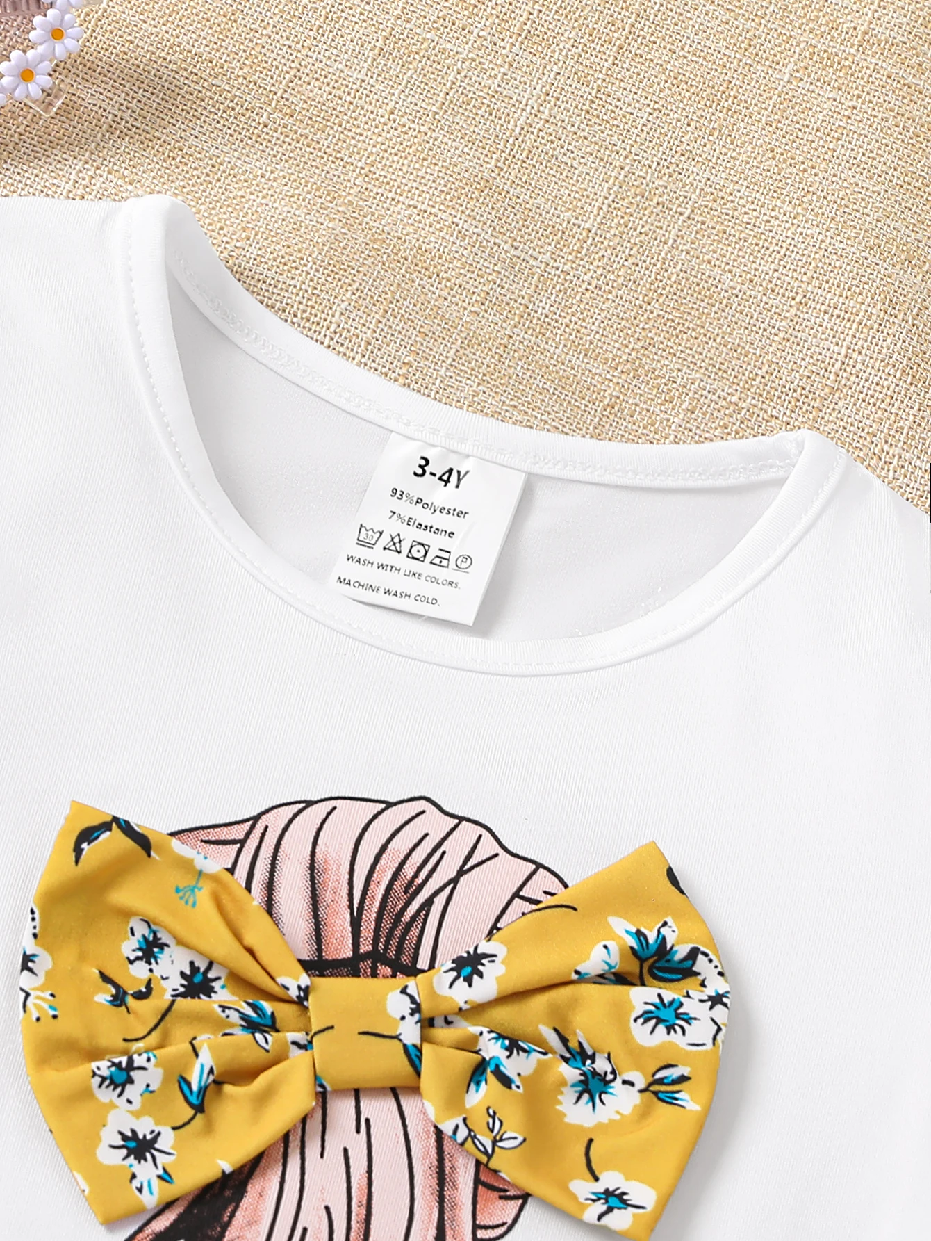 Girls Summer 2-Piece Set Cartoon Print T-Shirt & Floral Straight Leg Pants Breathable Kids Clothing Casual Outfit Fashion